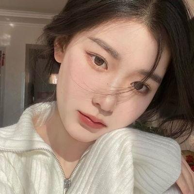 女帝是反派，她靠养娃洗白